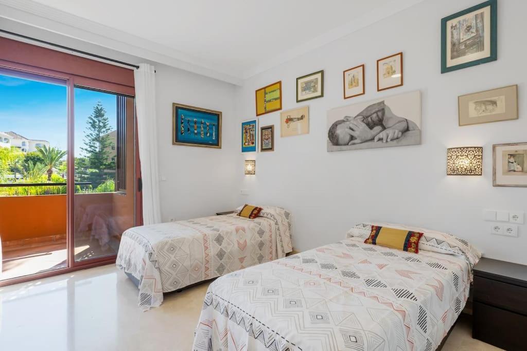 Breath Taking Views At Brisas, 3br Flat W/pool Appartamento Marbella