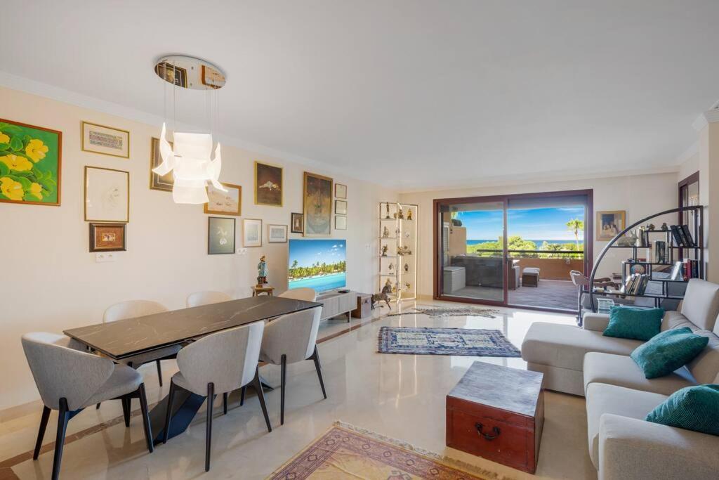 Breath Taking Views At Brisas, 3br Flat W/pool Appartamento